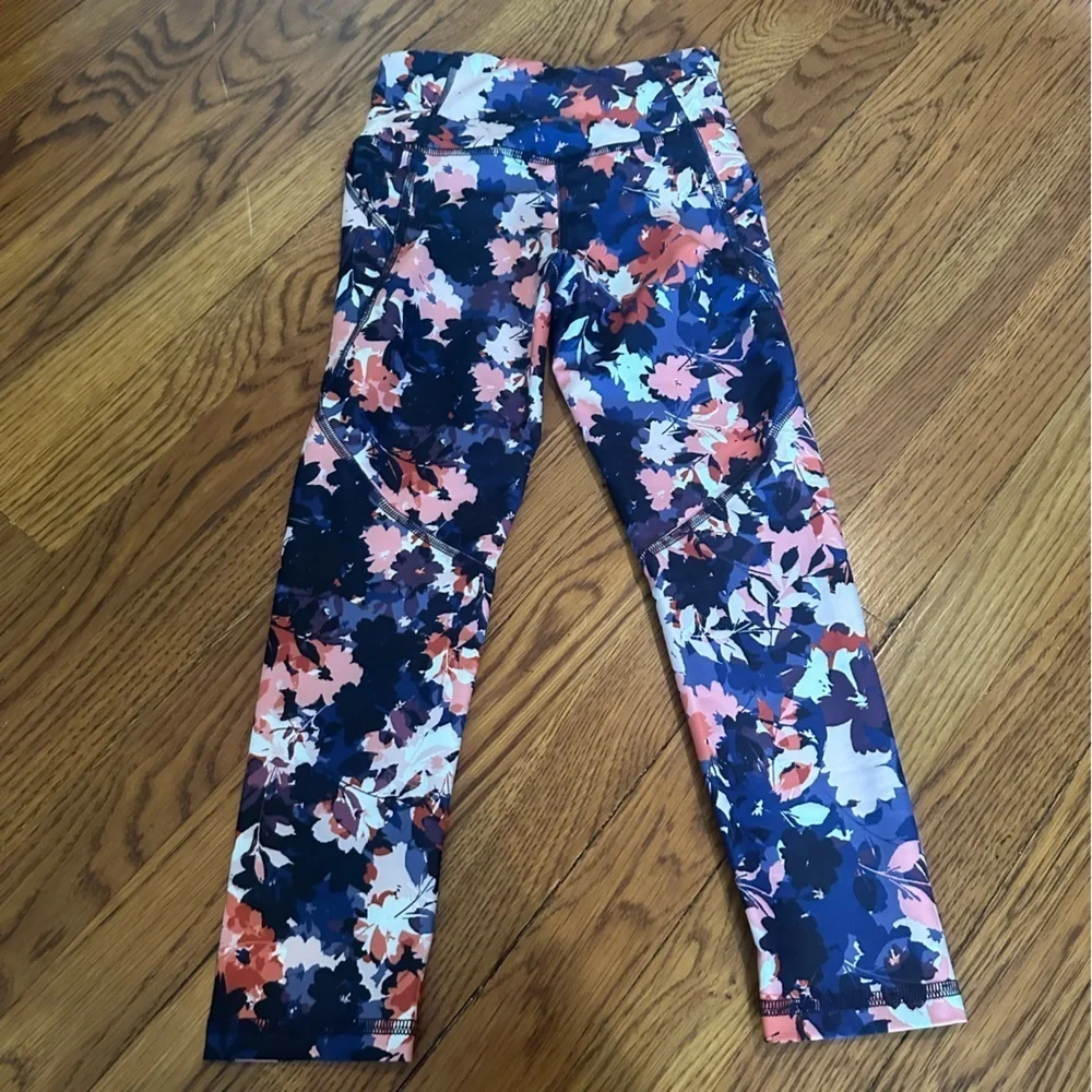 Old Navy Floral Girls Leggings Size S(6/7)